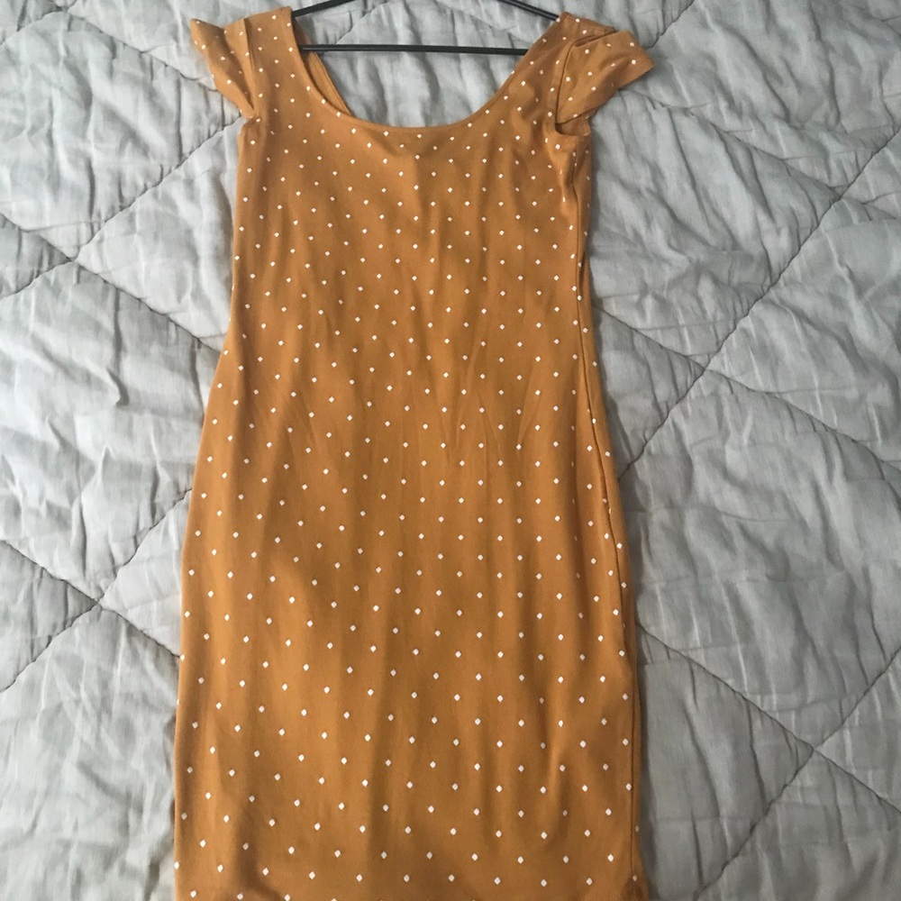 Bodycon form fitting dress mustard yellow m